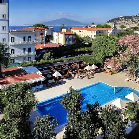 Mediterraneo 5*