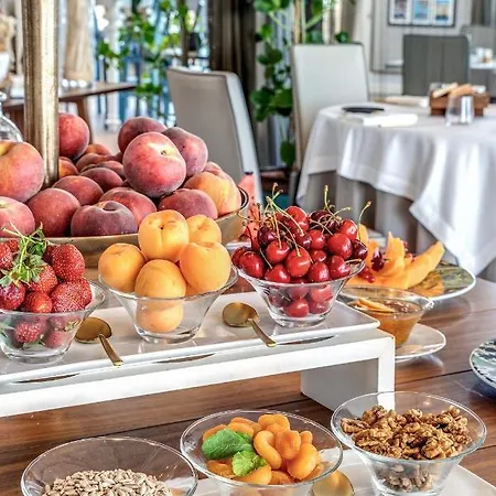 Mediterraneo Hotel 5*