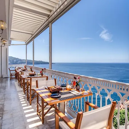 Mediterraneo Sorrento Hotel