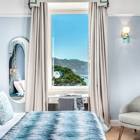 Hotel Mediterraneo Sorrento 5*
