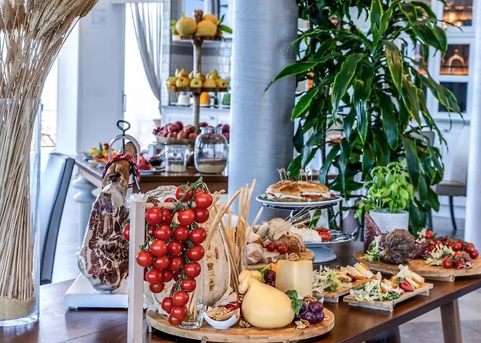 Mediterraneo Sorrento Отель Сант'Анджелло