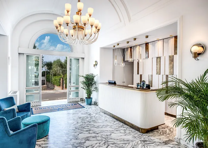 Mediterraneo Sorrento Отель Сант'Анджелло